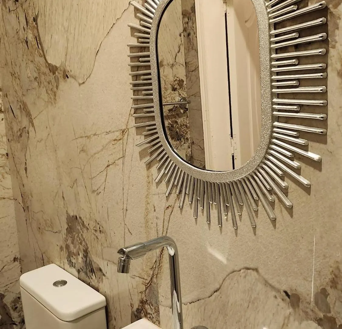 Sphinx Luxor Apartment 0*,  مصر